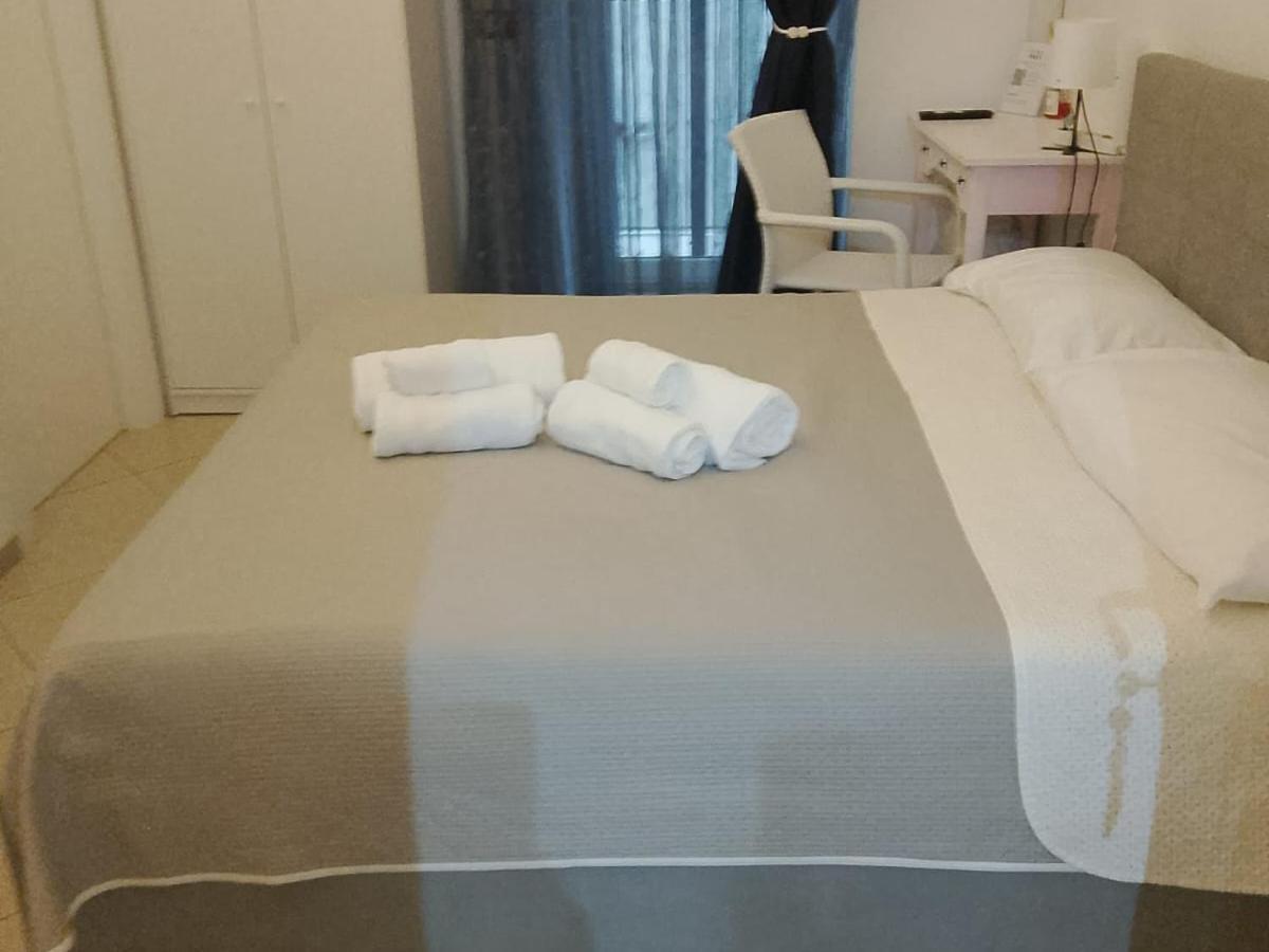 Kimia Home, Centro Modugno Kamer foto